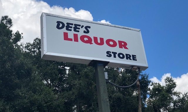 Dee’s liquor